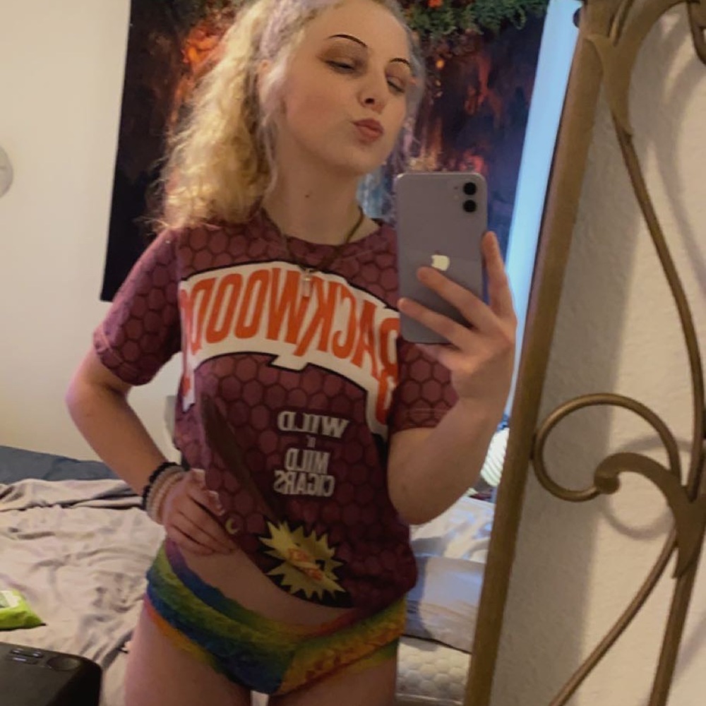 Dark purple ‘Backwoods’ cigar brand Tee